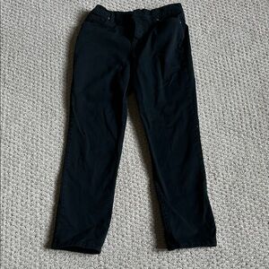 Gloria Vanderbilt Classic Black Straight Leg Jeans Amanda Style.